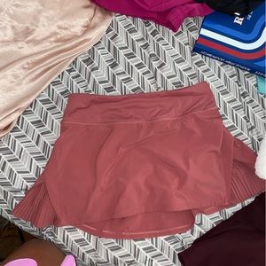 Lululemon skirt!!